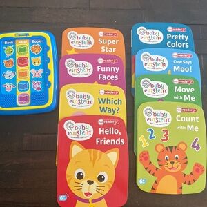 Baby Einstein me reader jr
